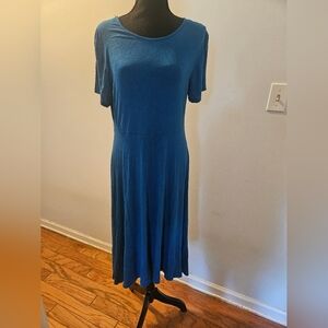 Elegant Blue Midi Dress